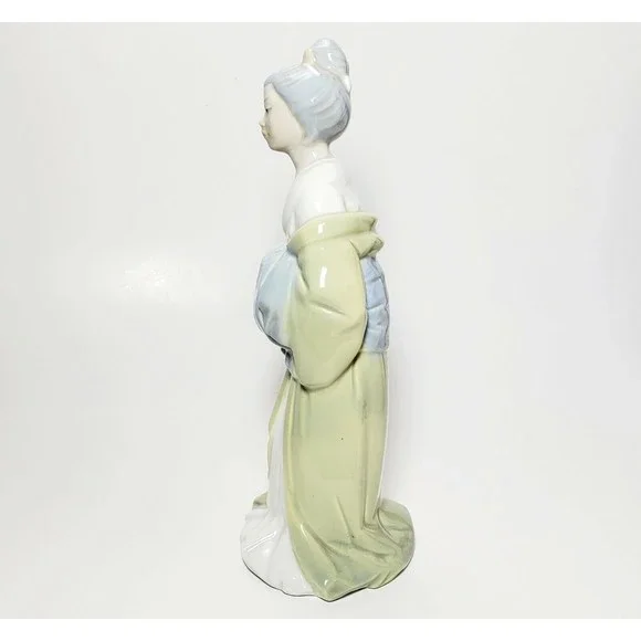 Geisha Figurine By Miguel Requena Pitti Sing CUART DE POBLET SPAIN 9.6 Pristine!